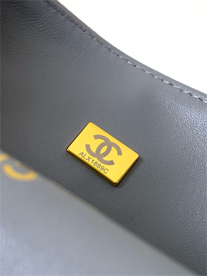 Cha.nel Medium Classic Flap Bag Suede Gold Tone Metal Grey 01112