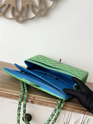 Cha.nel Medium Classic Flap Bag Lambskin Iridescent Metal Green/Blue 01112