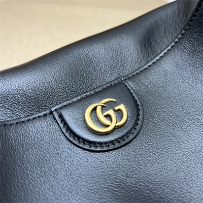 Gu.cci Diana Medium Shoulder Bag Black Leather 746124