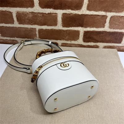Gu.cci Mini Bamboo Shoulder Bag White Leather 760200