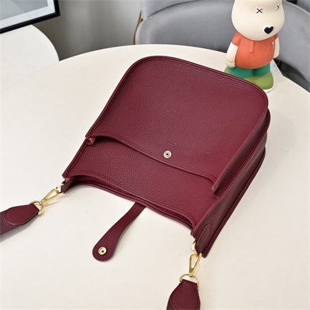 Evelyne III PM  Bag In Burgundy(options)