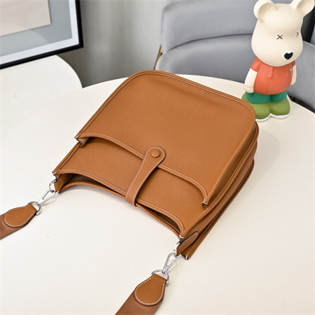 Evelyne III PM  Bag In Gold(options)