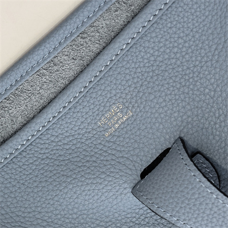 Evelyne III PM  Bag In Bleu Lin(options)