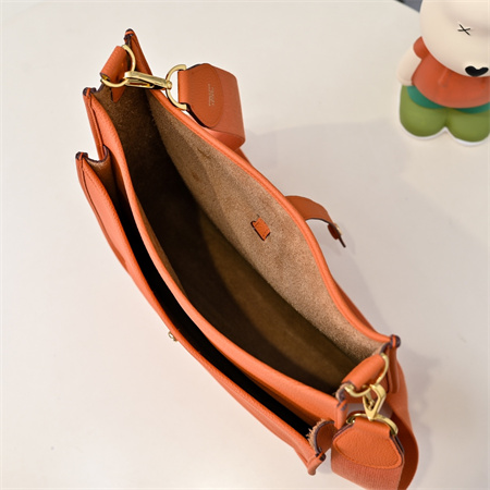 Evelyne III PM  Bag In Orange(options)