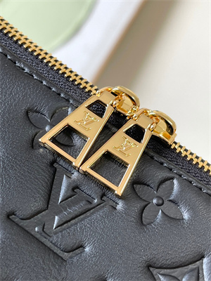 L.V Coussin Coussin Hobo MM Bag Calf Leather Black M12068