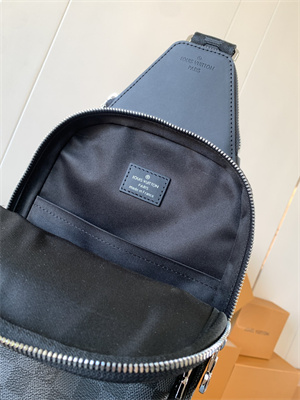 L.V Avenue Slingbag  Avenue Slingbag Damier Graphite Canvas N45302