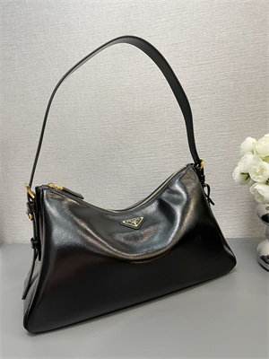 Prada Aimée large naplak patent leather shoulder bag Black Color 1BC228