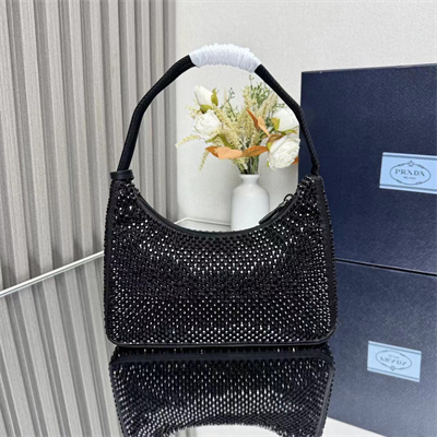 Prada  Re-Edition 2000 mini-bag With Diamond All Black 1NE515