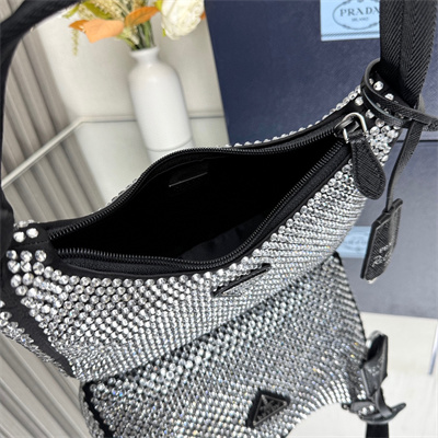 Prada  Re-Edition 2000 mini-bag With Diamond Black 1NE515