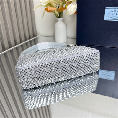 Prada  Re-Edition 2000 mini-bag With Diamond Silver 1NE515