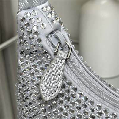 Prada  Re-Edition 2000 mini-bag With Diamond Silver 1NE515