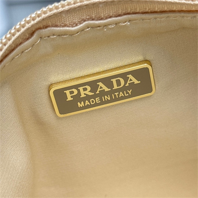 Prada  Re-Edition 2000 mini-bag With Diamond Gold 1NE515