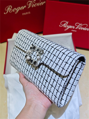 Roger Vivier Efflorescence Clutch In Tweed White/Black