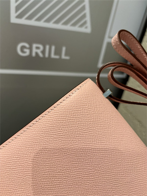 Constance Bag Epsom Leather 18CM Gold/Silver Tone Metal In Rose Sakura Color HS  (With mirror)