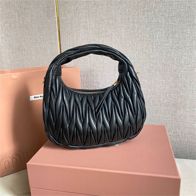 MiuMiu Wander matelassé nappa leather Small hobo bag Black Color