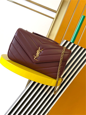 Y.S.L LOULOU Medium in MATELASSÉ lambskin Gold Tone Metal Burgundy