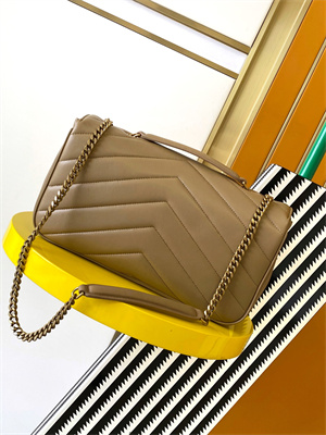 Y.S.L LOULOU Medium in MATELASSÉ lambskin Gold Tone Metal