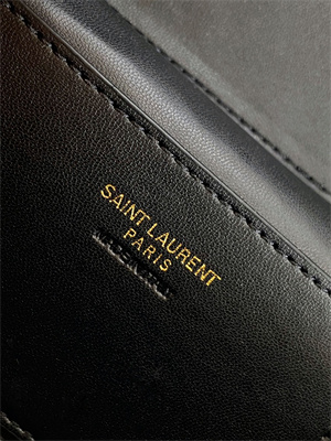 Y.S.L Vanity Case In Quilted Lambskin Dk Pink