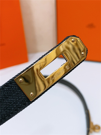 Hermes Kelly Jean Belt 18MM Epsom Leather Gold Tone Hardware Black