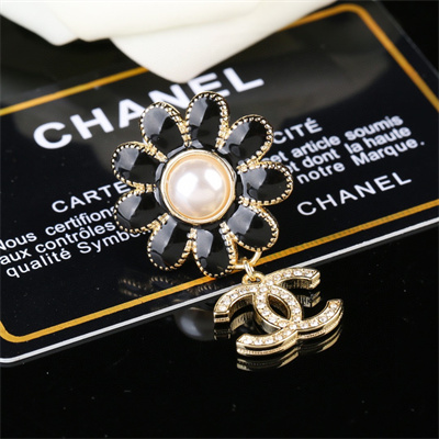 Chanel Brooch 37745