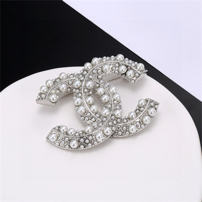 Chanel Brooch 37751