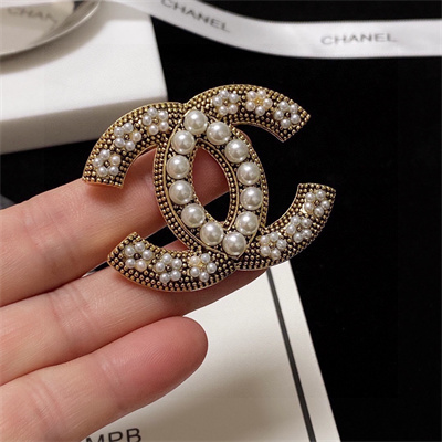 Chanel Brooch 37756