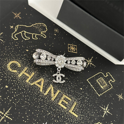 Chanel Brooch 37762