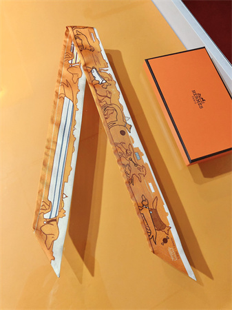 Hermes Twilly 100% Silk 37830