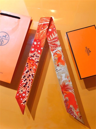 Hermes Twilly 100% Silk 37833