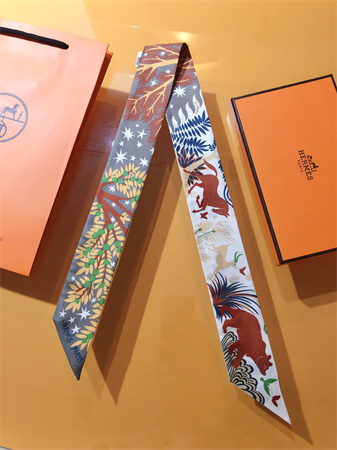 Hermes Twilly 100% Silk 37833