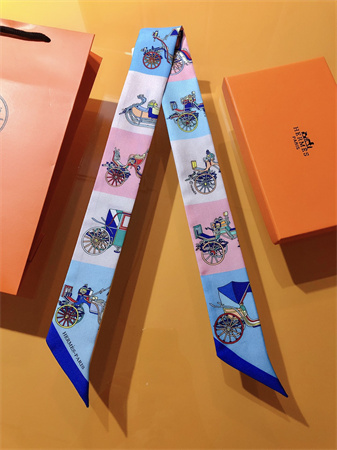 Hermes Twilly 100% Silk 37835