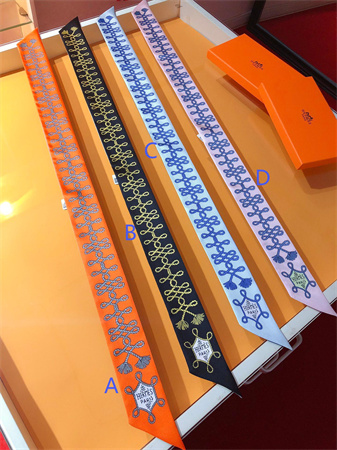 Hermes Twilly 100% Silk 37838