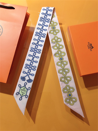 Hermes Twilly 100% Silk 37838
