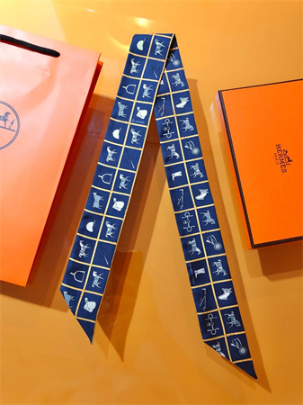 Hermes Twilly 100% Silk 37846