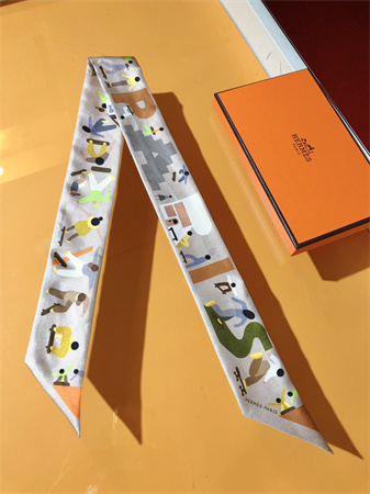 Hermes Twilly 100% Silk 37852