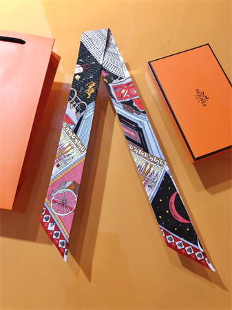 Hermes Twilly 100% Silk 37854