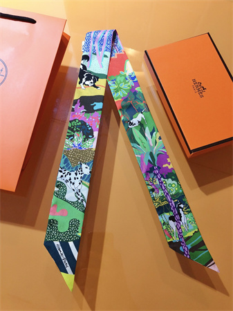 Hermes Twilly 100% Silk 37855