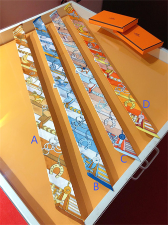 Hermes Twilly 100% Silk 37856