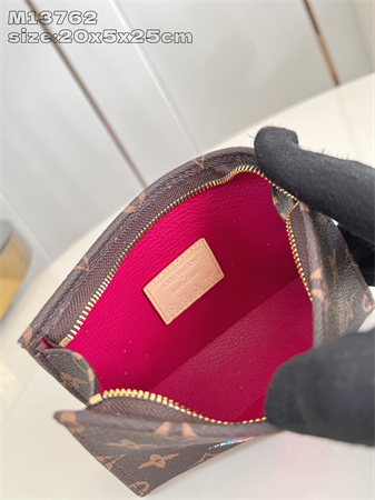 L.V X TM Trio Toilet Pouch Monogram Canvas With Printing M13762