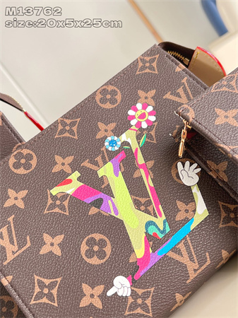 L.V X TM Trio Toilet Pouch Monogram Canvas With Printing M13762