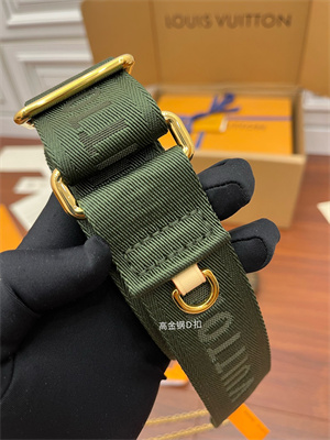 L.V Multi Pochette Accessories Monogram Coated Canvas Khaki M44813 TOP