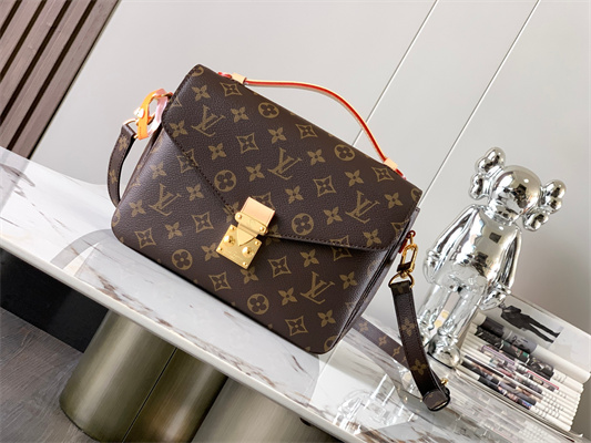 L.V Pochette Metis Monogram Coated Canvas M44875 TOP