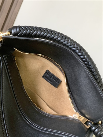 Loewe Small Puzzle Bag In Classic Calfskin Black
