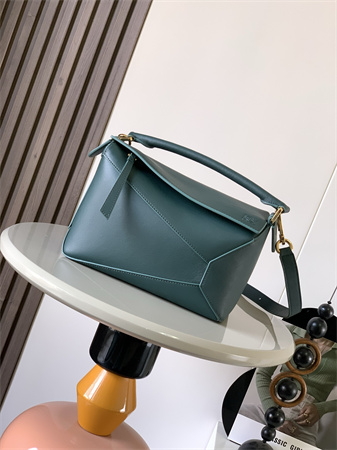 Loewe Small Puzzle Bag In Classic Calfskin