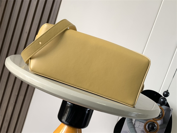 Loewe Small Puzzle Bag In Classic Calfskin