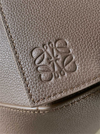 Loewe Puzzle Bag In Soft Grained Calfskin