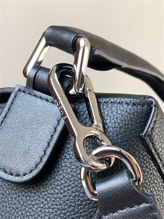 Loewe Puzzle Bag In Soft Grained Calfskin