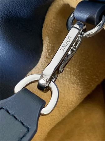 Loewe Medium Flamenco clutch in nappa calfskin