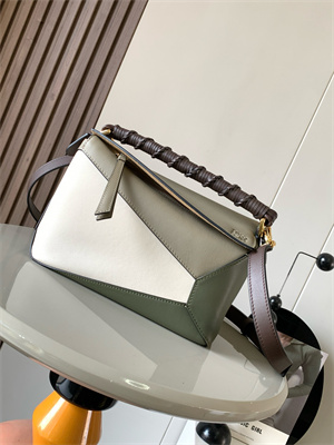 Loewe Small Puzzle Bag In Classic Calfskin