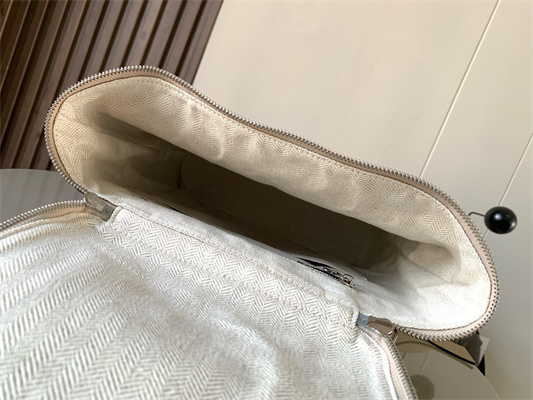 Loewe Goya Backpack in Soft Grained calfskin Cream